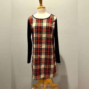 22nd tartan Plaid knit long sleeve dress. Size Large
Perfect for holidays